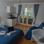 City Bay Studios Apartment *