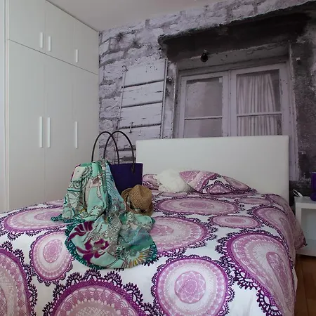 公寓 马卡尔斯卡城海湾公寓