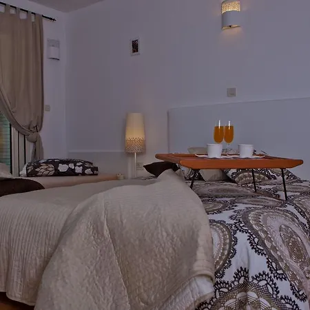 公寓 马卡尔斯卡城海湾公寓