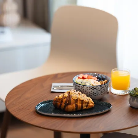 马卡尔斯卡城海湾公寓 公寓 马卡尔斯卡