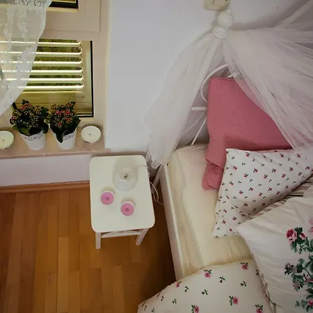 公寓 马卡尔斯卡城海湾公寓 马卡尔斯卡